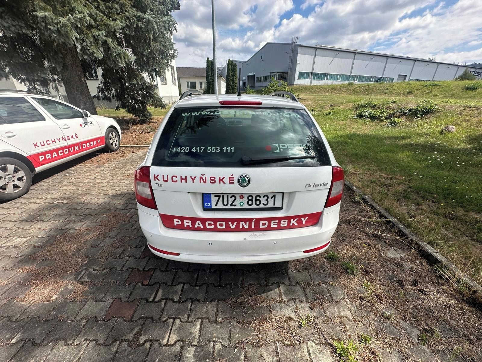 Škoda Octavia, Octavia II Combi 2.0 TDI 81 kW - fotka 3