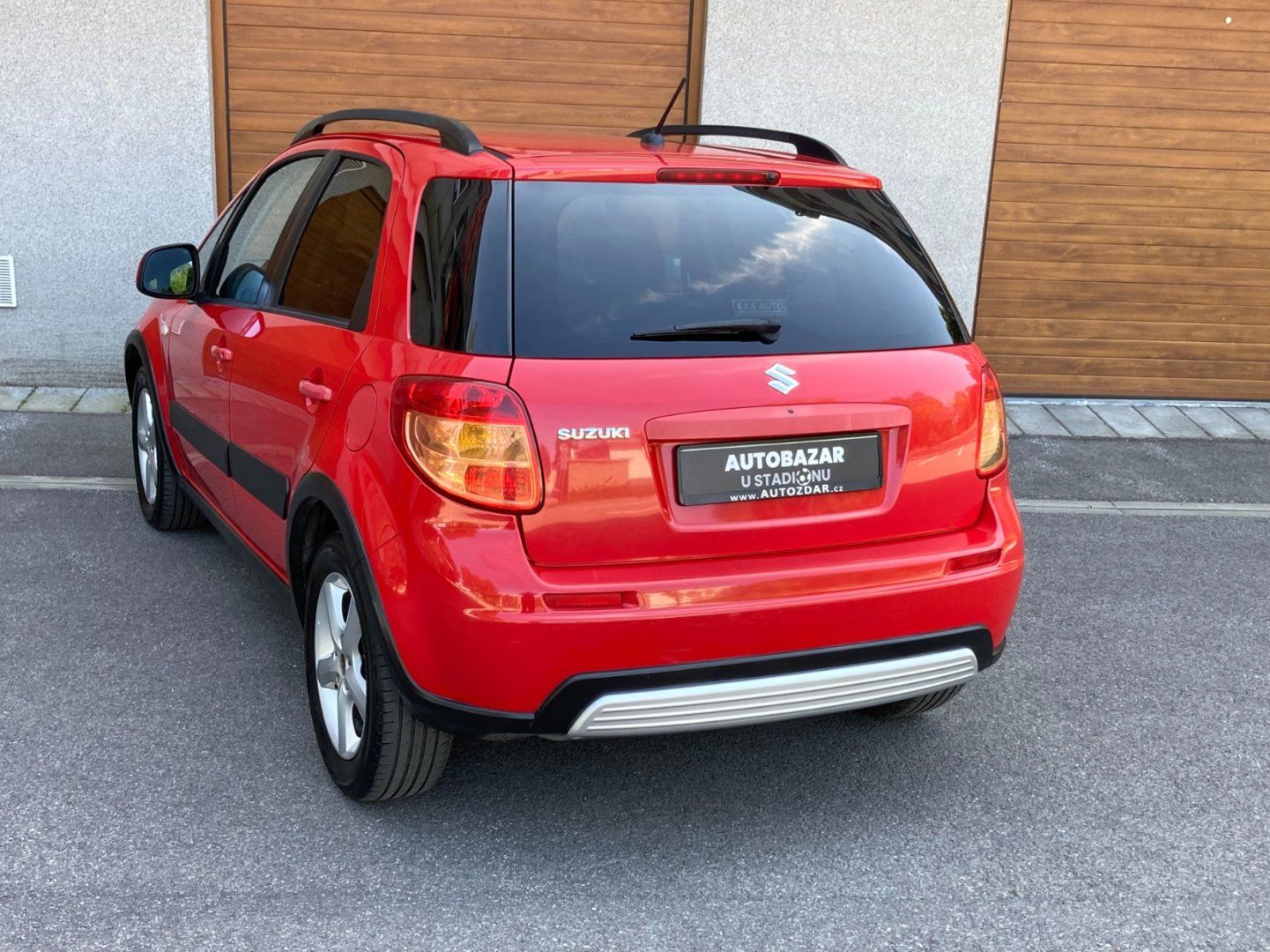 Suzuki SX4, 1,6 kW koupeno v ČR - fotka 5