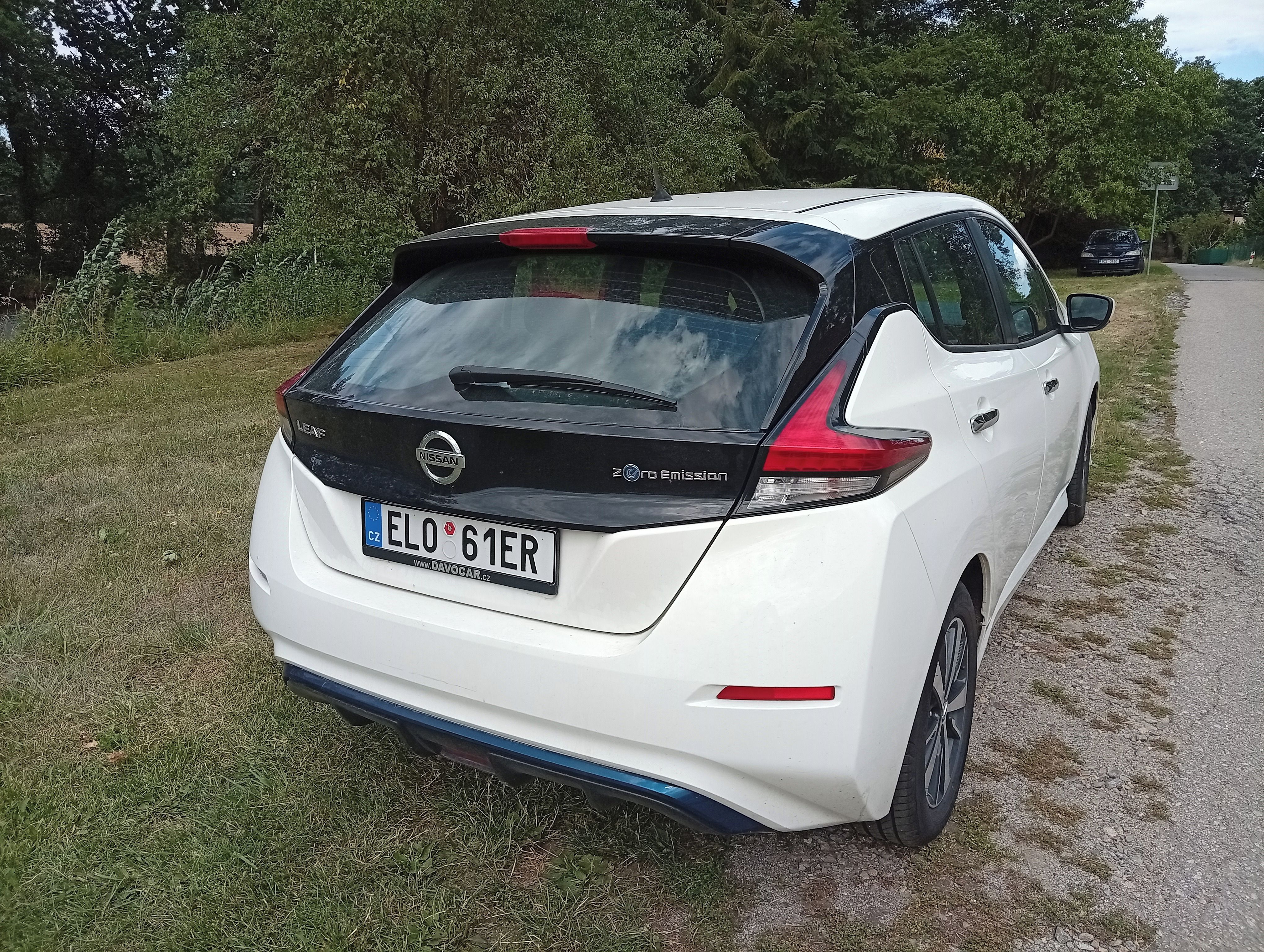 Nissan LEAF - fotka 2