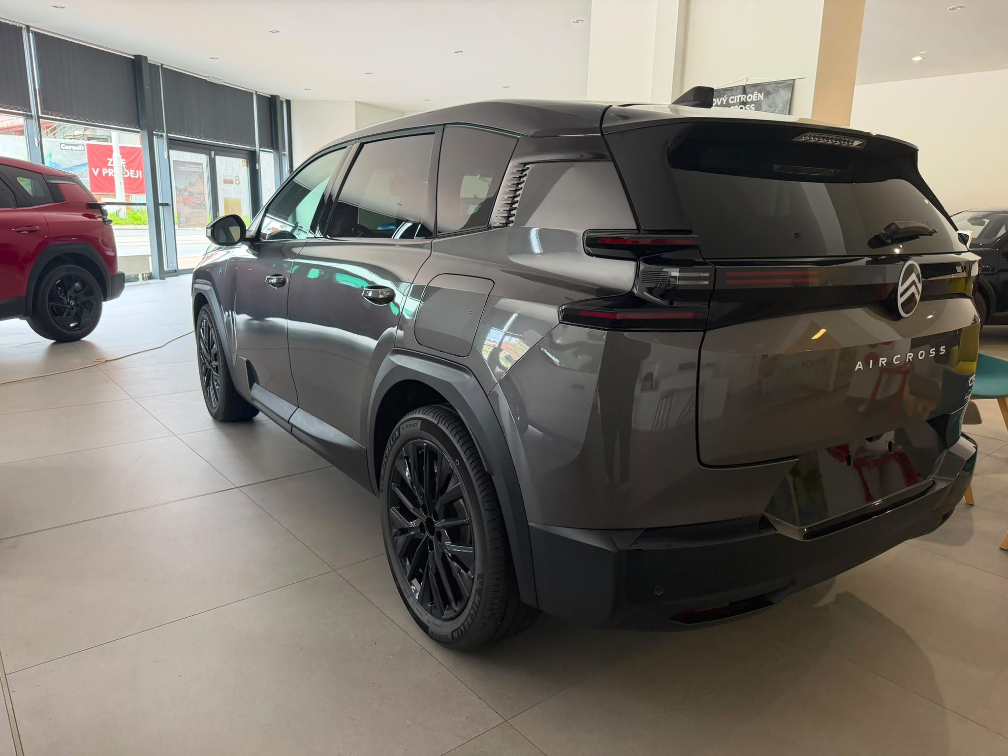Citroën C5 Aircross, MAX Plug-in Hybrid 195k Automa - fotka 5