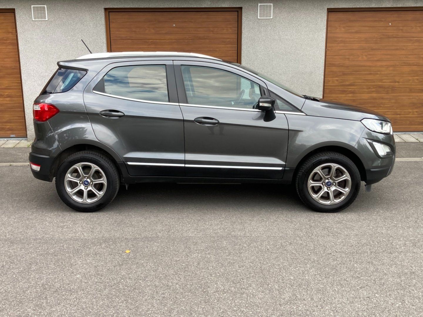 Ford Ecosport, 1.0i 92kW servisní k.Navigace - fotka 3