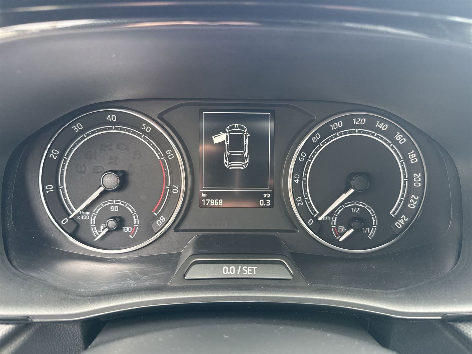 Škoda Fabia, 1.0 MPI Active - fotka 6