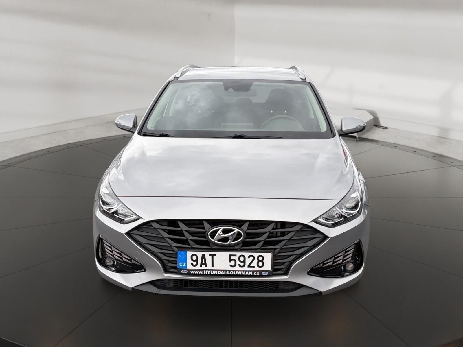 Hyundai i30, COMFORT 1.0TGDI 88kW CZ DPH - fotka 2