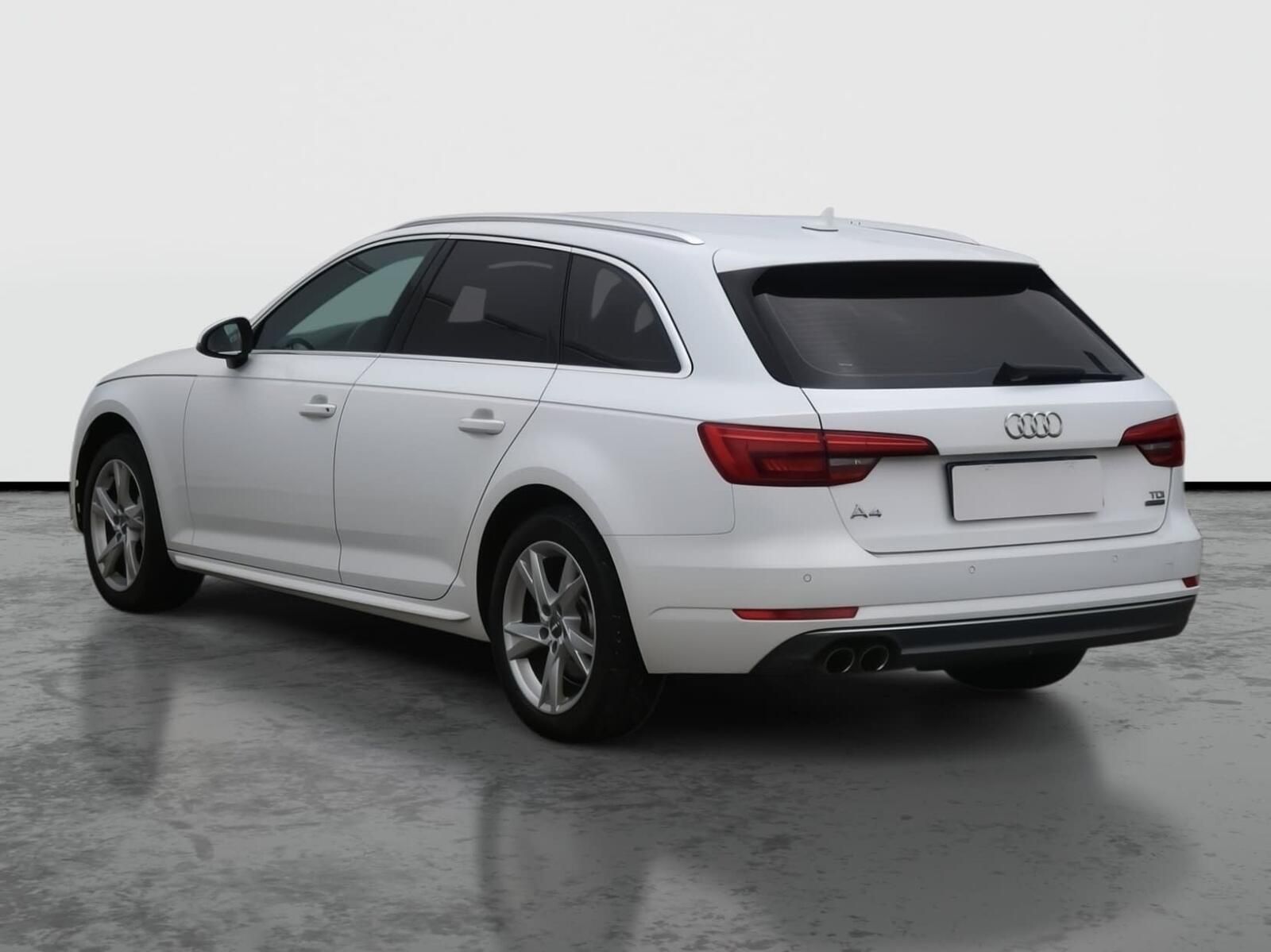 Audi A4, 2.0 TDI, 4X4, Automat - fotka 4