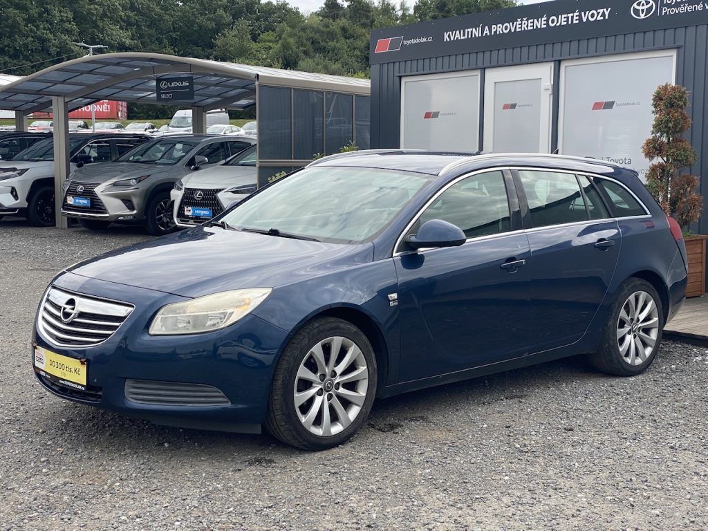 Opel Insignia, 2.0CDTi, manual, navi, tažné - fotka 4