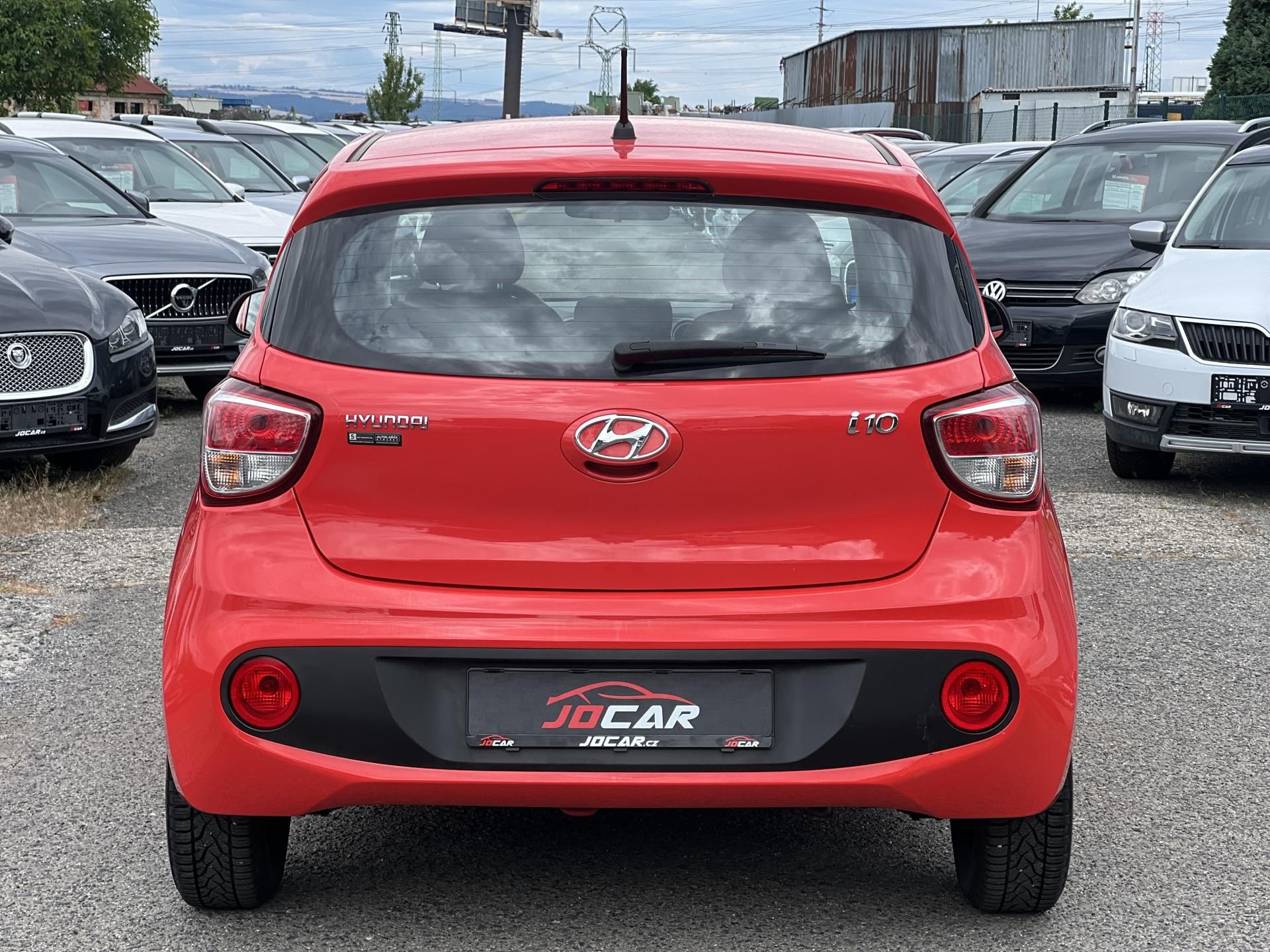 Hyundai i10, 1.0i 49kw ABS KOUPENO V ČR - fotka 6