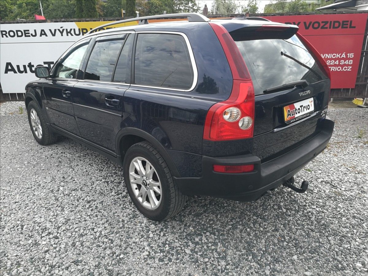 Volvo XC90, 2,4 D5 AWD - fotka 4