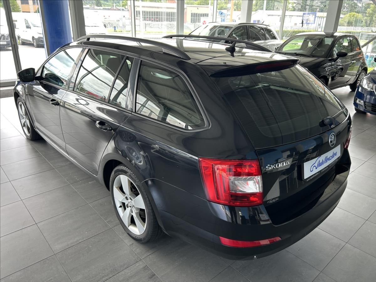 Škoda Octavia, 2,0   TDI 110kW,ELEGANCE,ČR - fotka 4