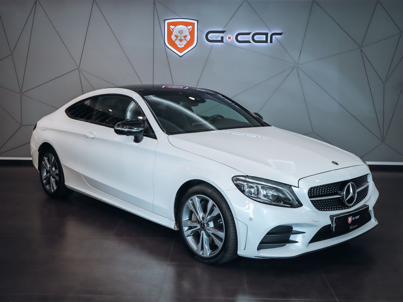 Mercedes-Benz Třídy C, C 300d coupe 4MATIC AMG - fotka 3