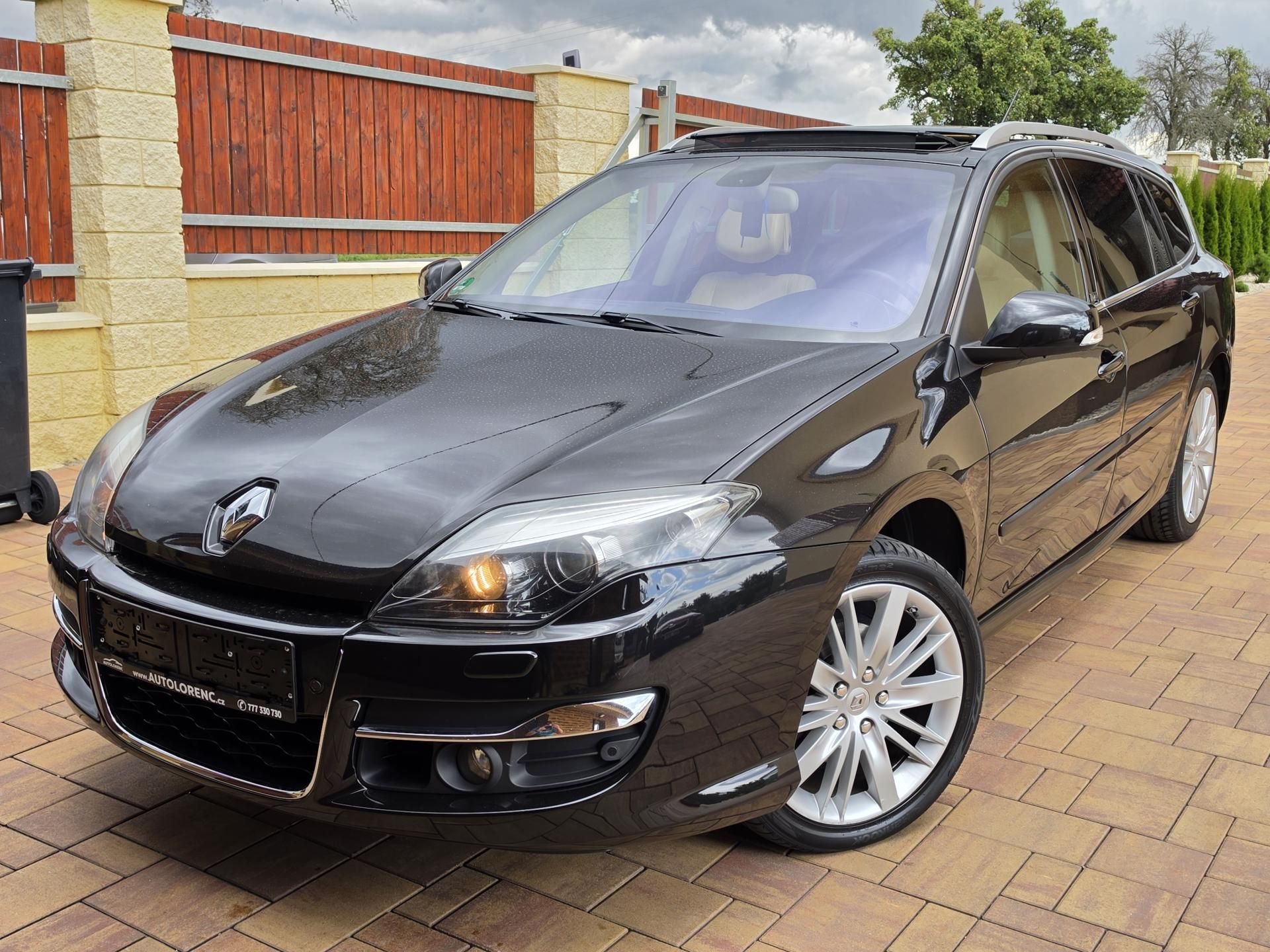 Renault Laguna, 2.0dCi 131kW INITIALE*PANORAMA