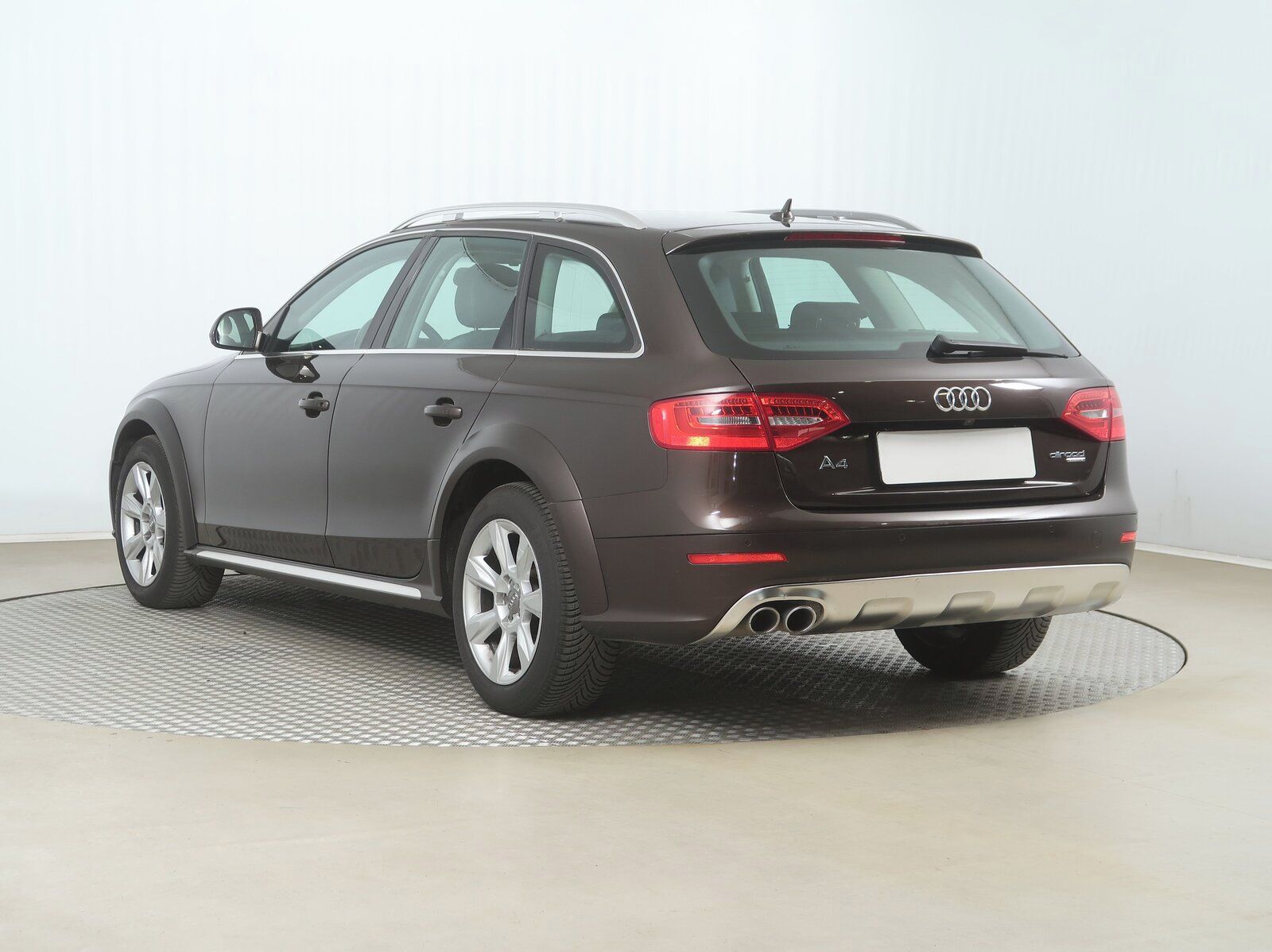 Audi A4 allroad, 2.0 TDI, 4X4, Automat, Kůže - fotka 4