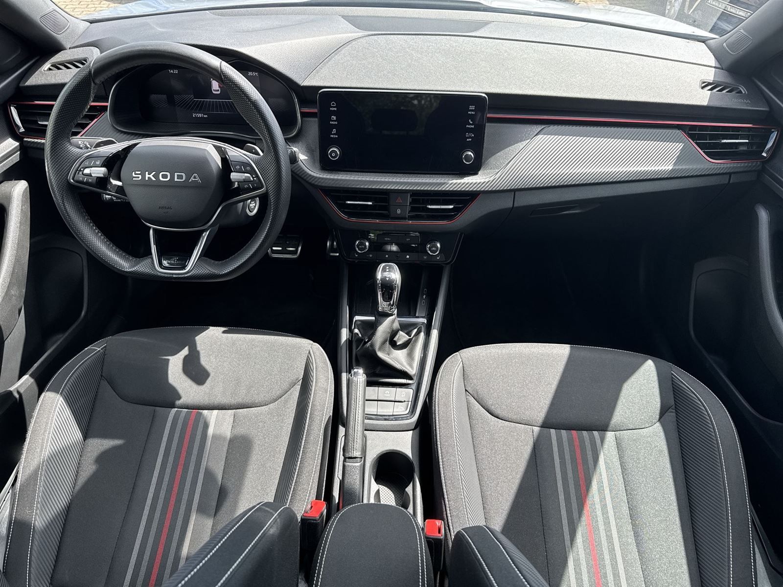 Škoda Kamiq, 1.5 TSI DSG Monte Carlo - fotka 5