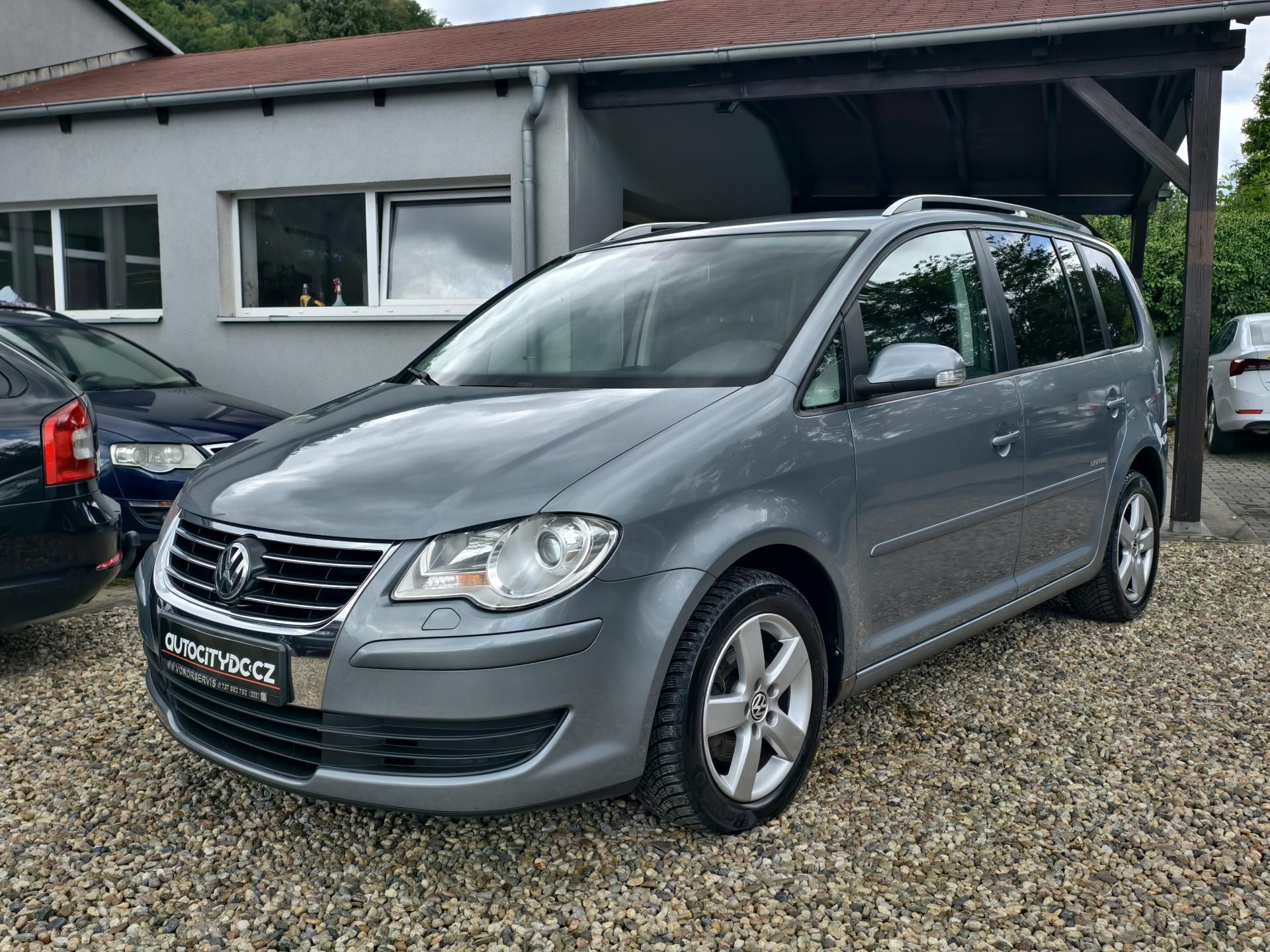 Volkswagen Touran, 1.9 TDi 77kW TEMPOMAT, VÝHŘEVY - fotka 3