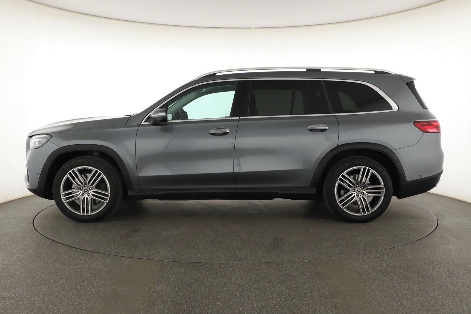 Mercedes-Benz GLS, 350 d 4MATIC, 7 MÍST, TAŽNÉ - fotka 2