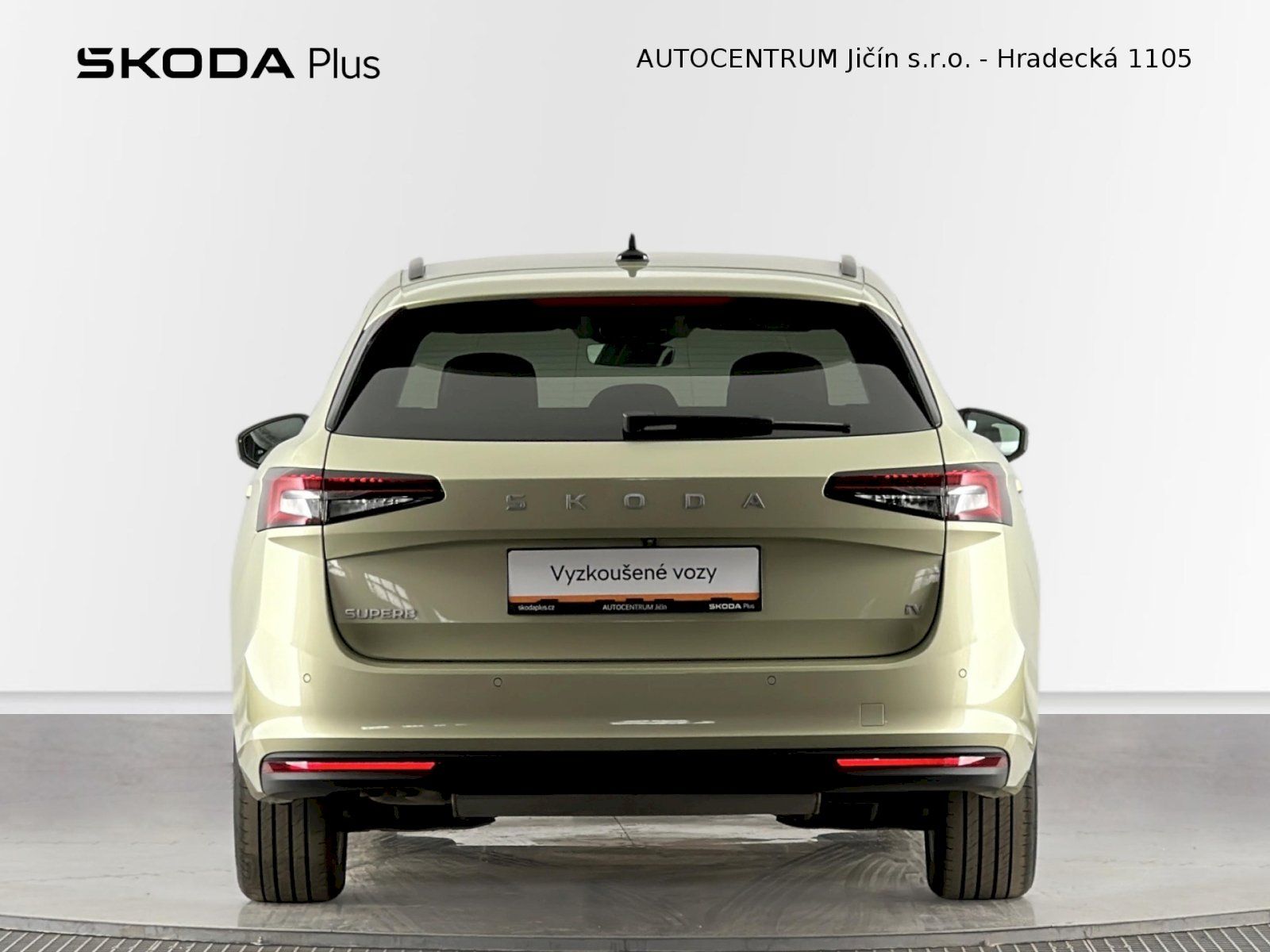 Škoda Superb, Combi iV DSG 1.5TSI 150kW Sele - fotka 6