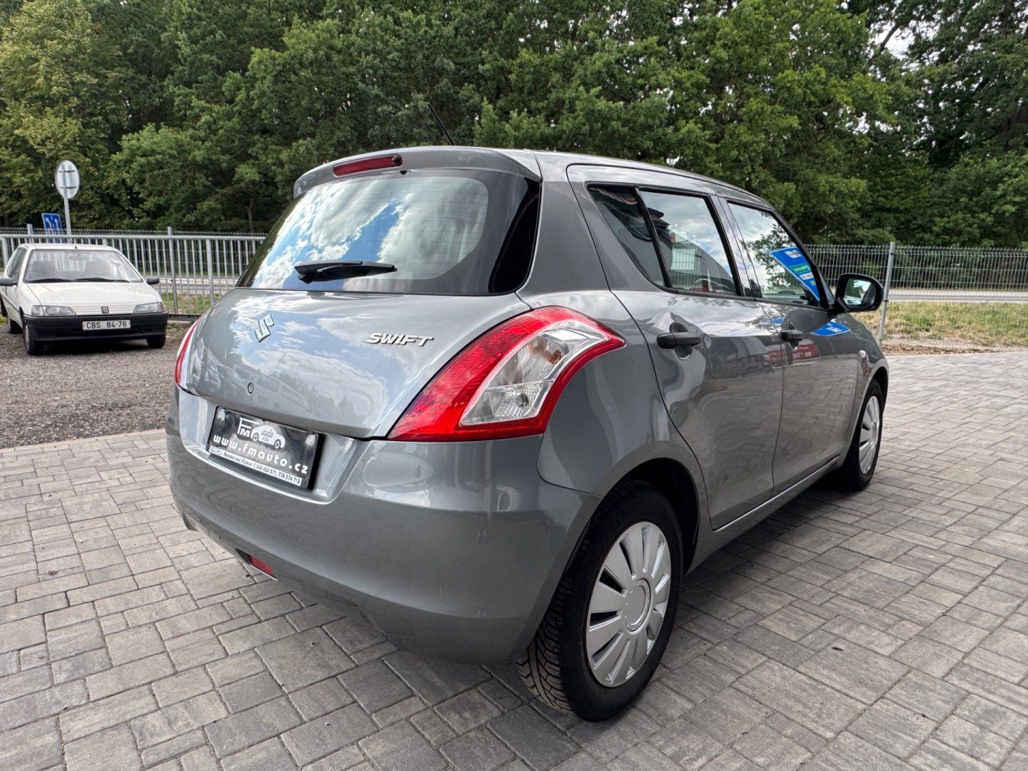 Suzuki Swift, 1.2i - fotka 5