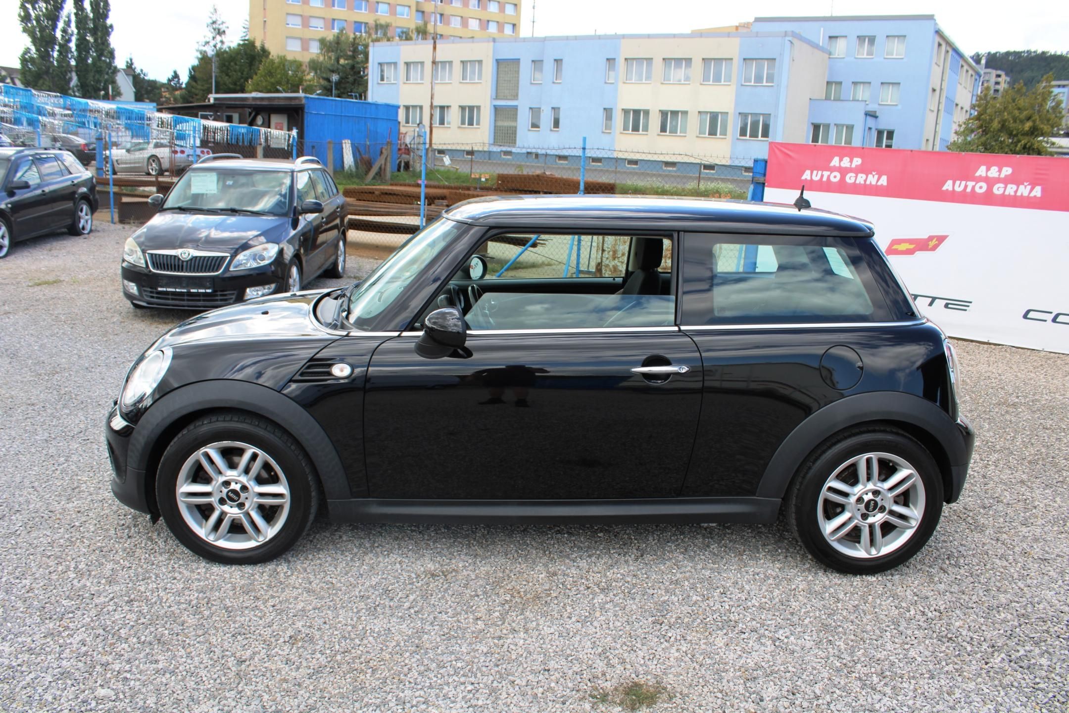 Mini Cooper, 1,6D KŮŽE TEMPOMAT EL.OKNA ALU - fotka 4