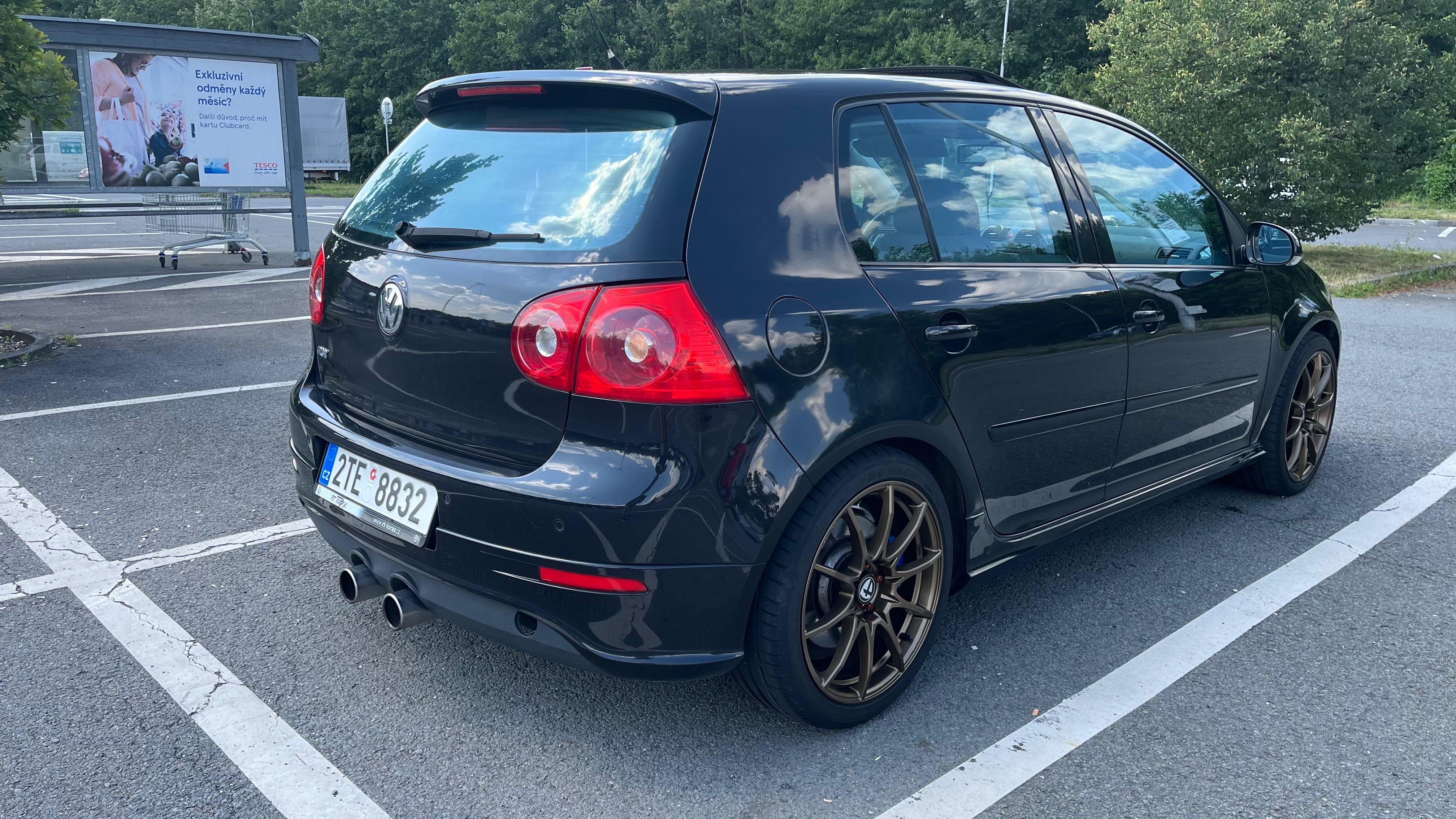 Volkswagen Golf, V R32, 3.2 vr6,dsg,5dv,rozvody - fotka 6