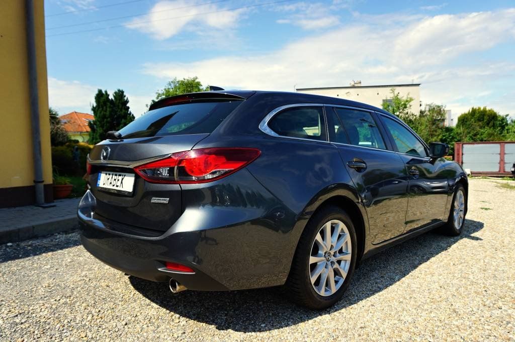 Mazda 6, 6 2.0 107 kW - fotka 4