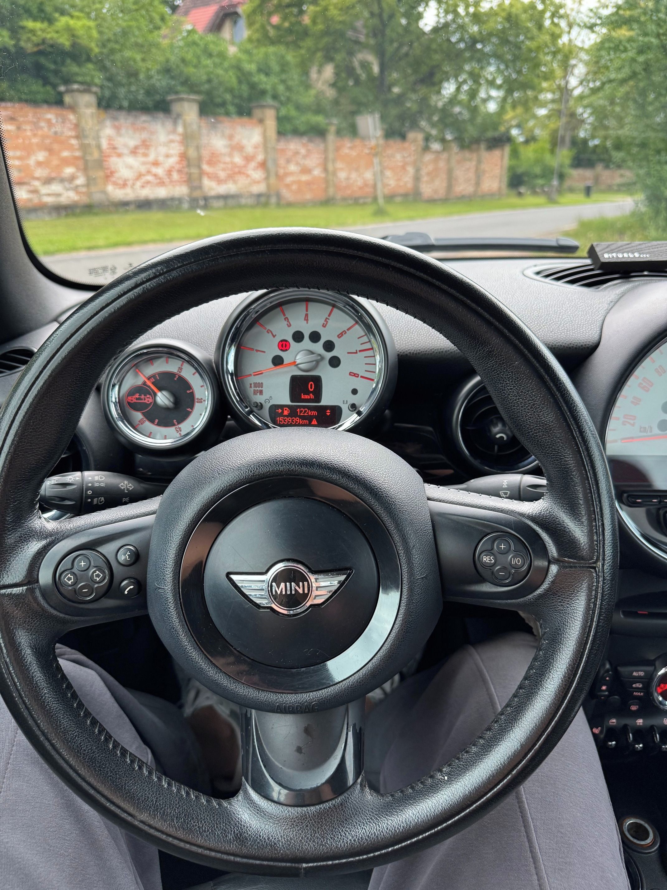 Mini Cooper, 1.6i  plně po servisu - fotka 3