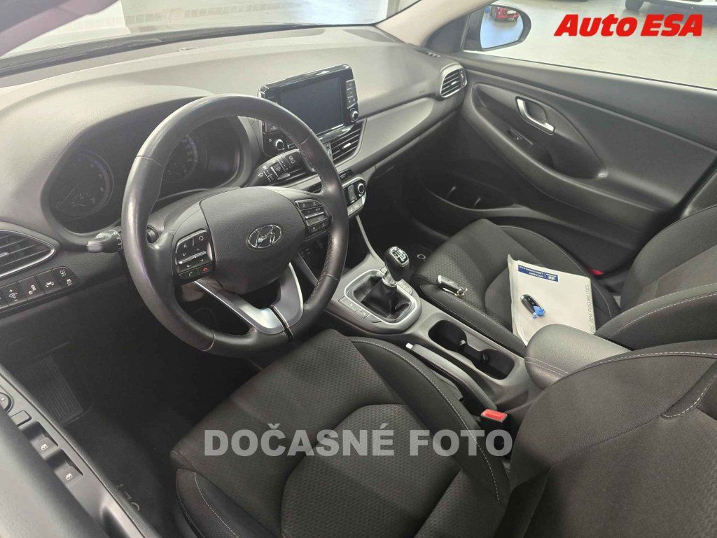 Hyundai i30, 1.4T-GDI,1.maj,ČR - fotka 3