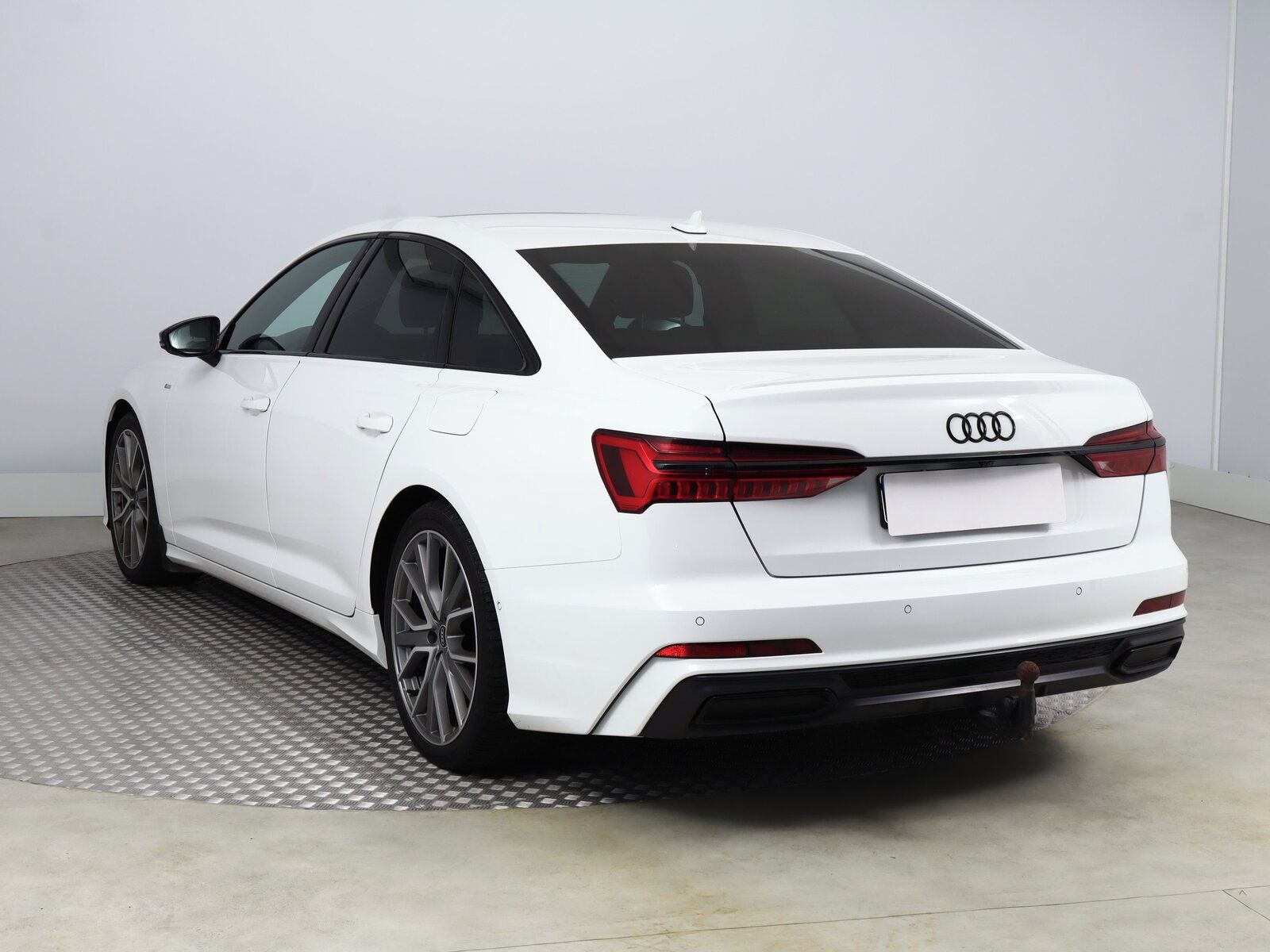 Audi A6, 50 TFSI e, S line, 4X4 - fotka 4