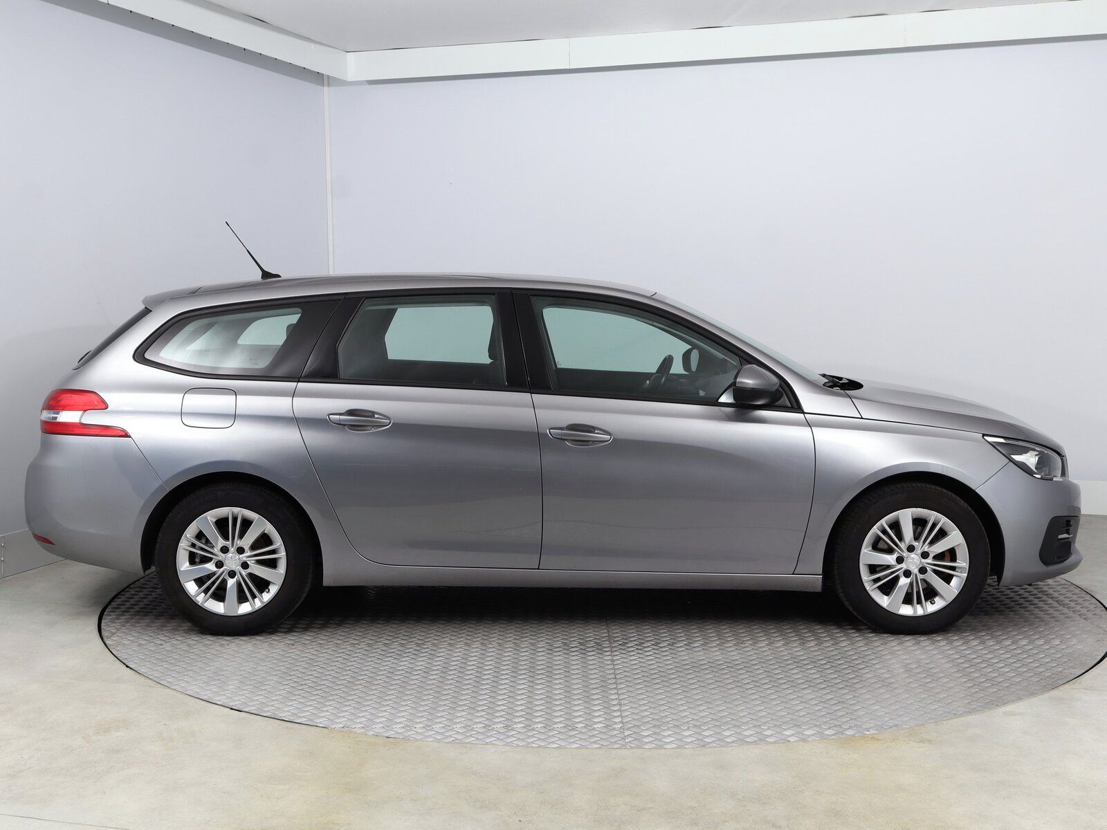 Peugeot 308, 1.2 PureTech, Serv.kniha - fotka 6