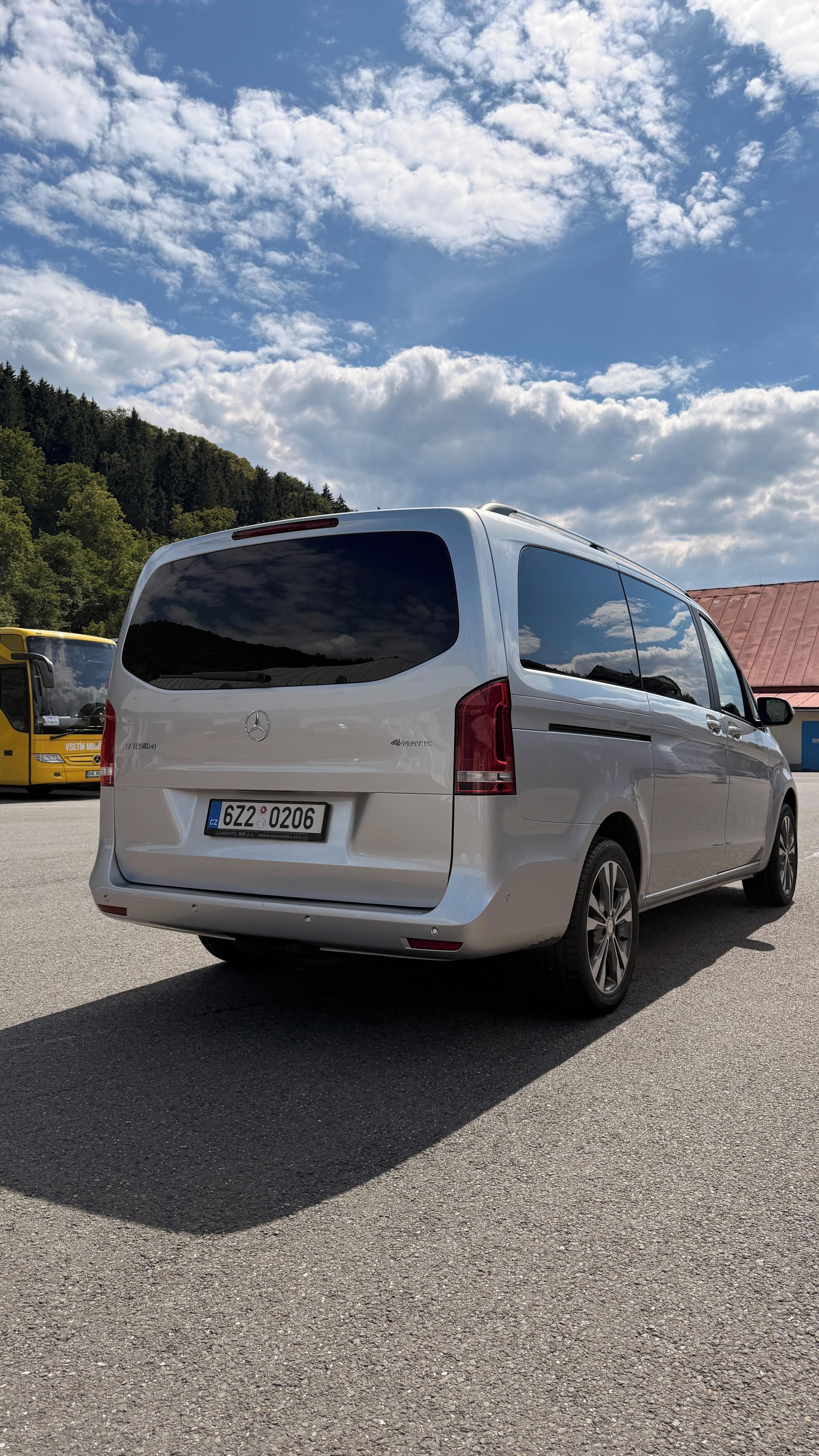 Mercedes-Benz Třídy V, Mercedes-Benz Tř. V 1. majitel - fotka 2