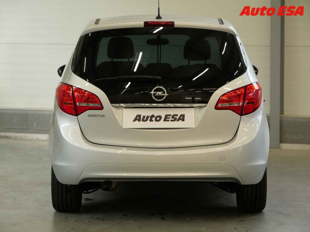 Opel Meriva, 1.4i,2.maj,ČR - fotka 5