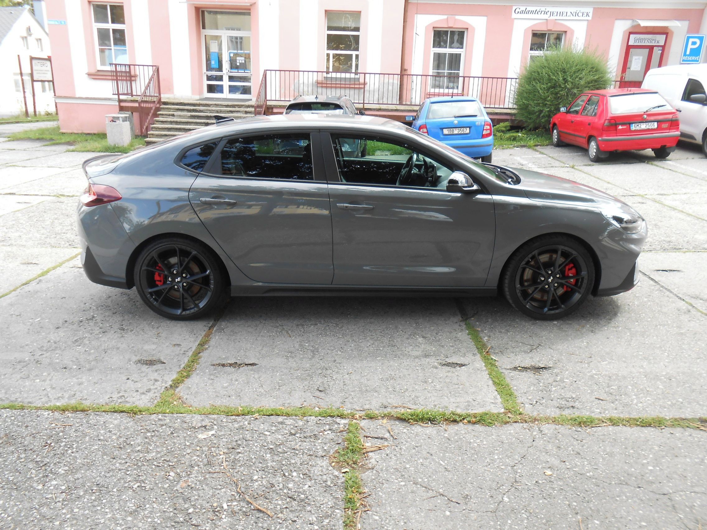 Hyundai i30, 2.0 T-GDi N  PERFORMANCE 206kW - fotka 4
