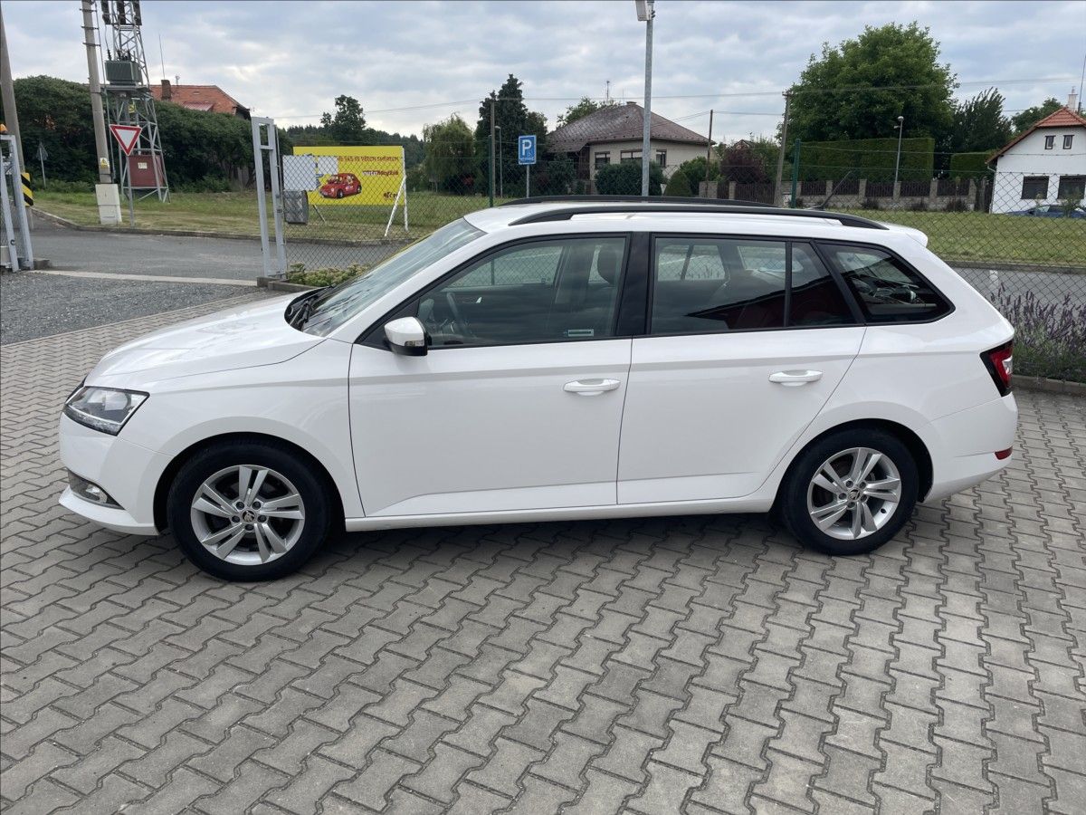 Škoda Fabia, 1,0 TSI DPH ČR NEHAVAROVANÉ  I - fotka 5