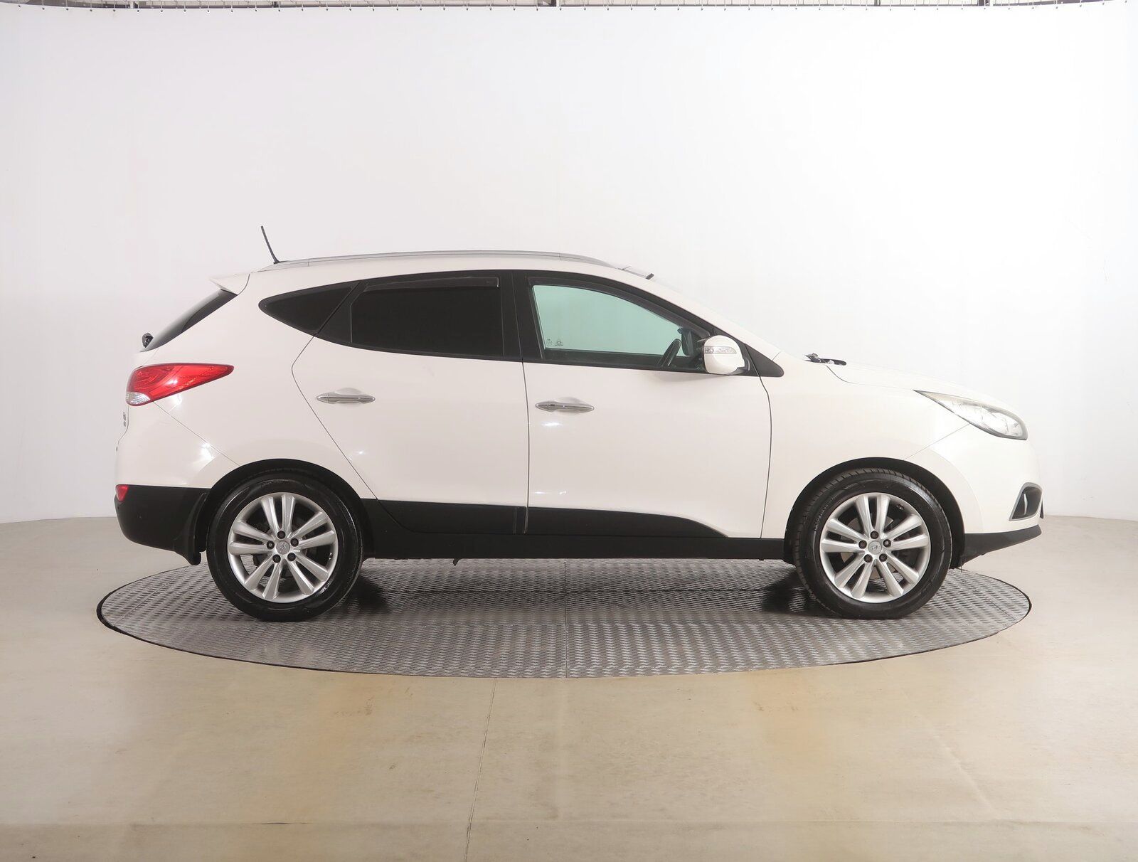 Hyundai ix35, 2.0 CRDi, 4X4, Automat - fotka 6