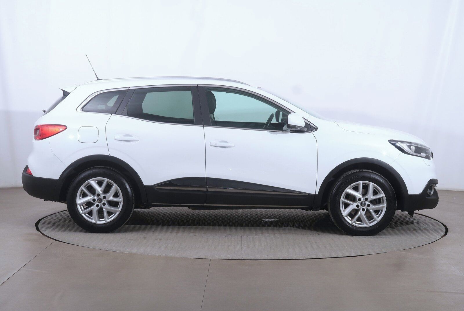 Renault Kadjar, 1.2 TCe, Intens, Serv.kniha - fotka 6
