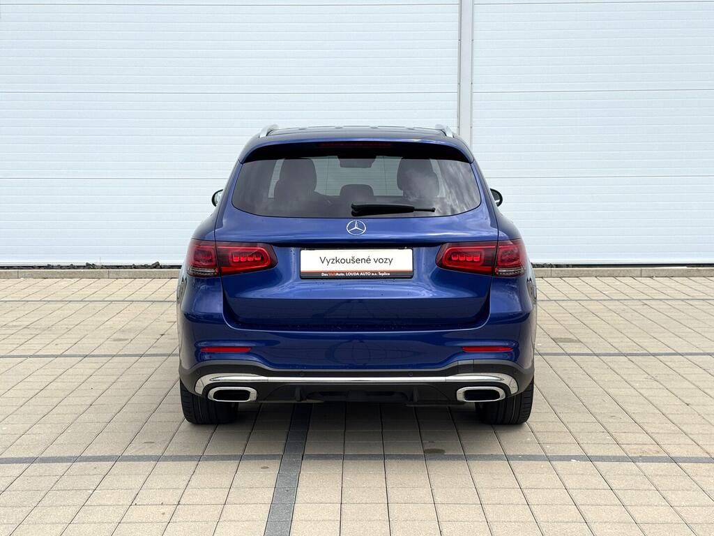 Mercedes-Benz GLC, AMG 2.0 300D 180 kW - fotka 6