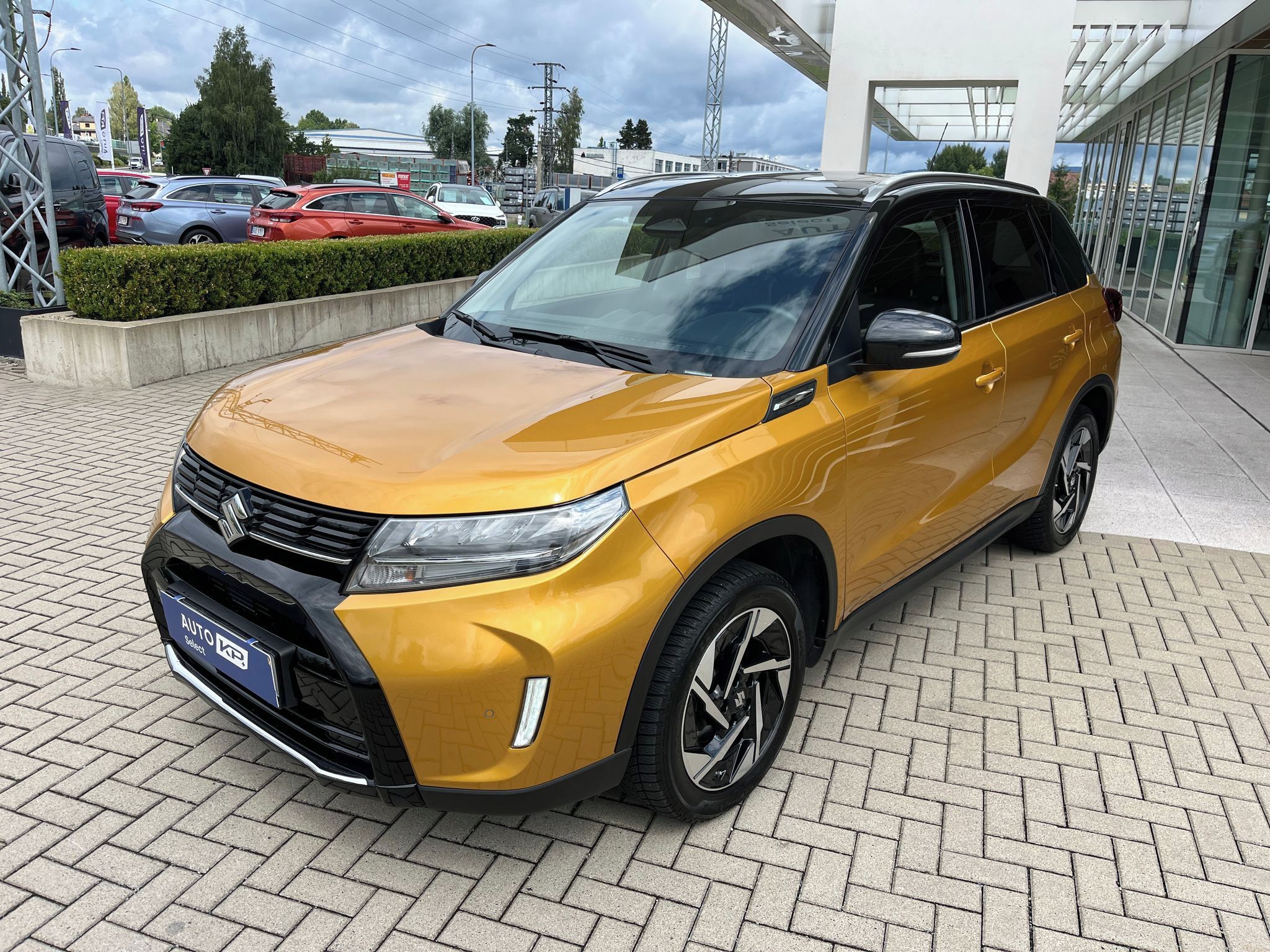 Suzuki Vitara, 1,4 BJet 4x4 Elegance Panorama - fotka 3