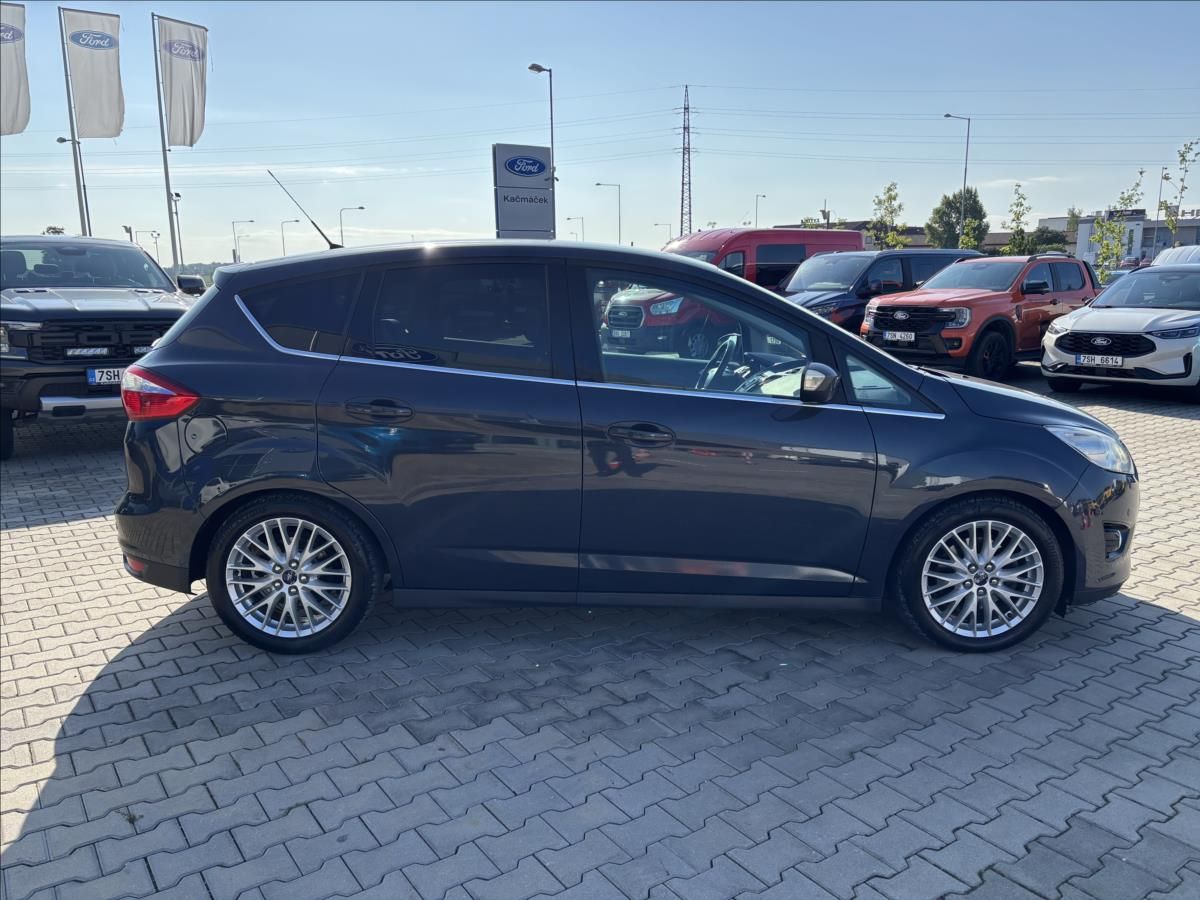 Ford C-MAX, 2,0 TDCi 103kW Titanium - fotka 6