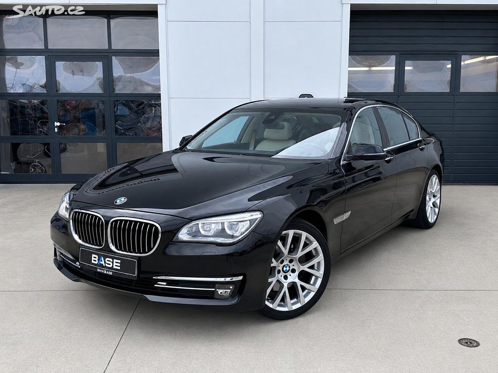 BMW Řada 7, 730d