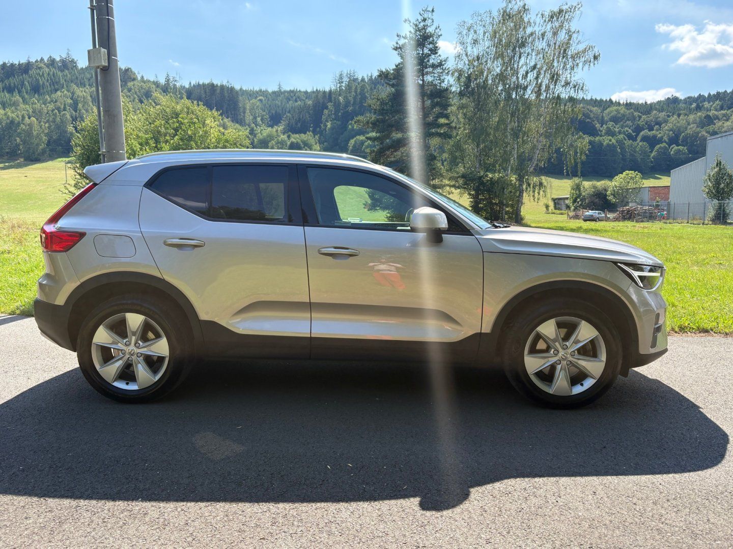 Volvo XC40, 2.0 145KW Aut Navi 1.CZ DPH - fotka 4