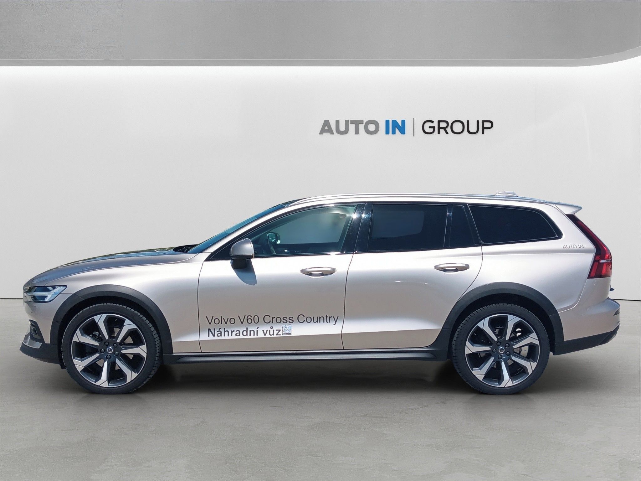 Volvo V60, CC B4 PLUS MHEV Diesel - fotka 3