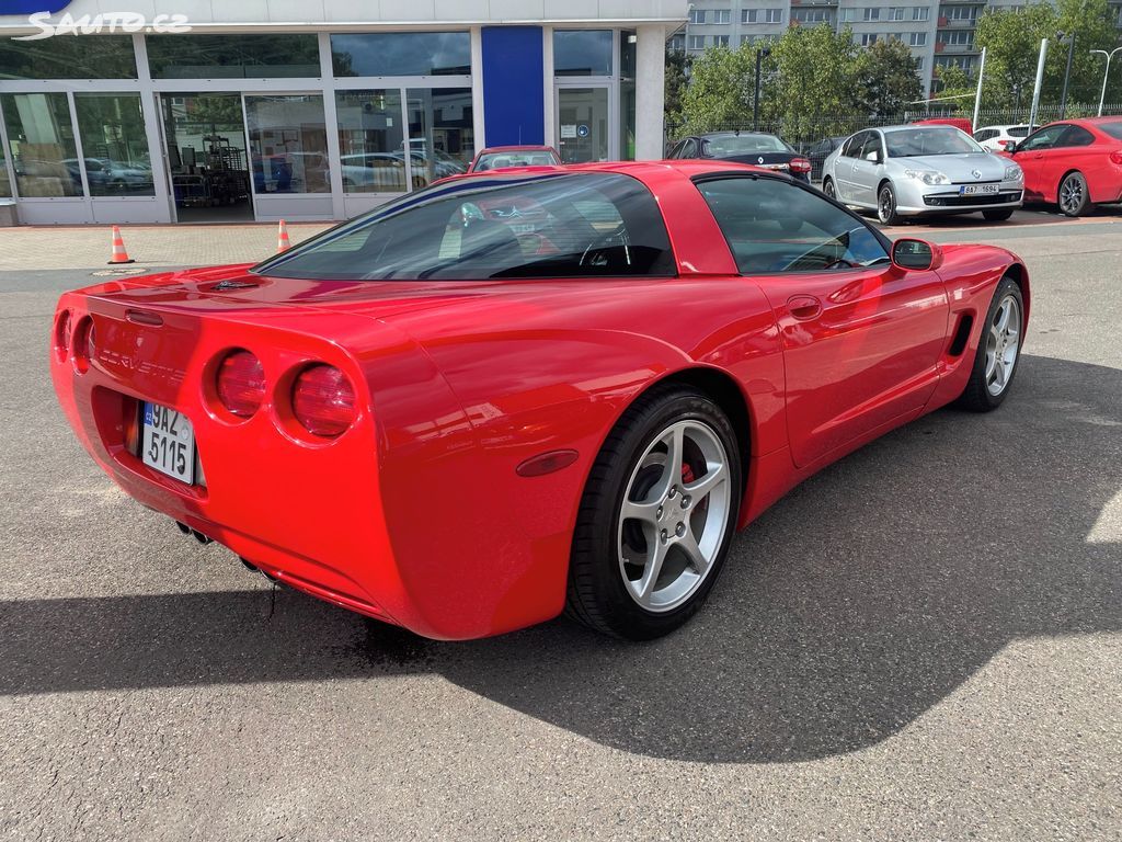 Chevrolet Corvette, 5.7 koupeno v CZ - fotka 5