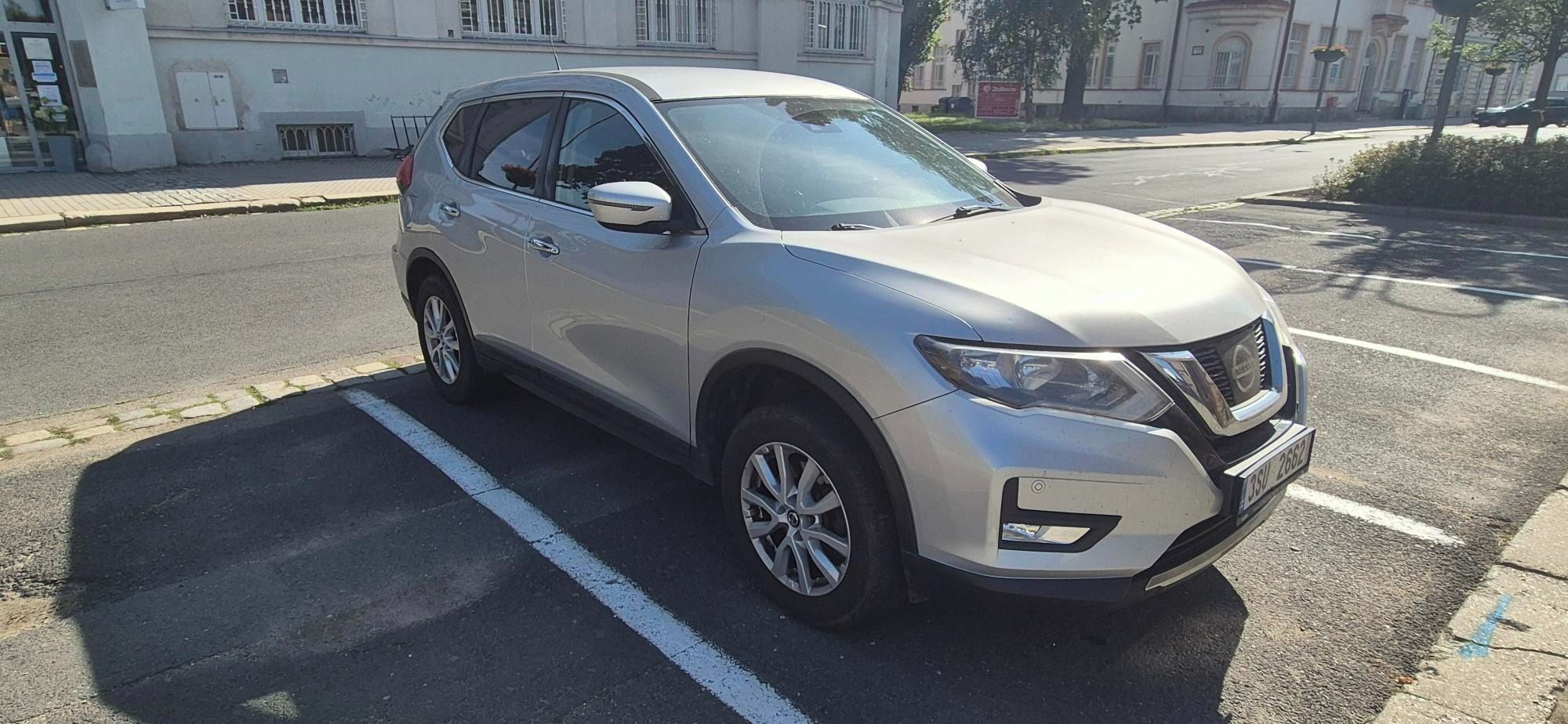 Nissan X-Trail, NISSAN X-TRAIL T32 2.0 dCi 4×4 - fotka 2
