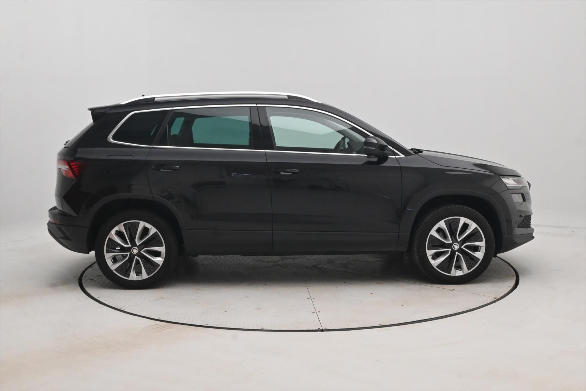 Škoda Karoq, 1,5 TSI 110 kW STYLE Záruka až - fotka 4