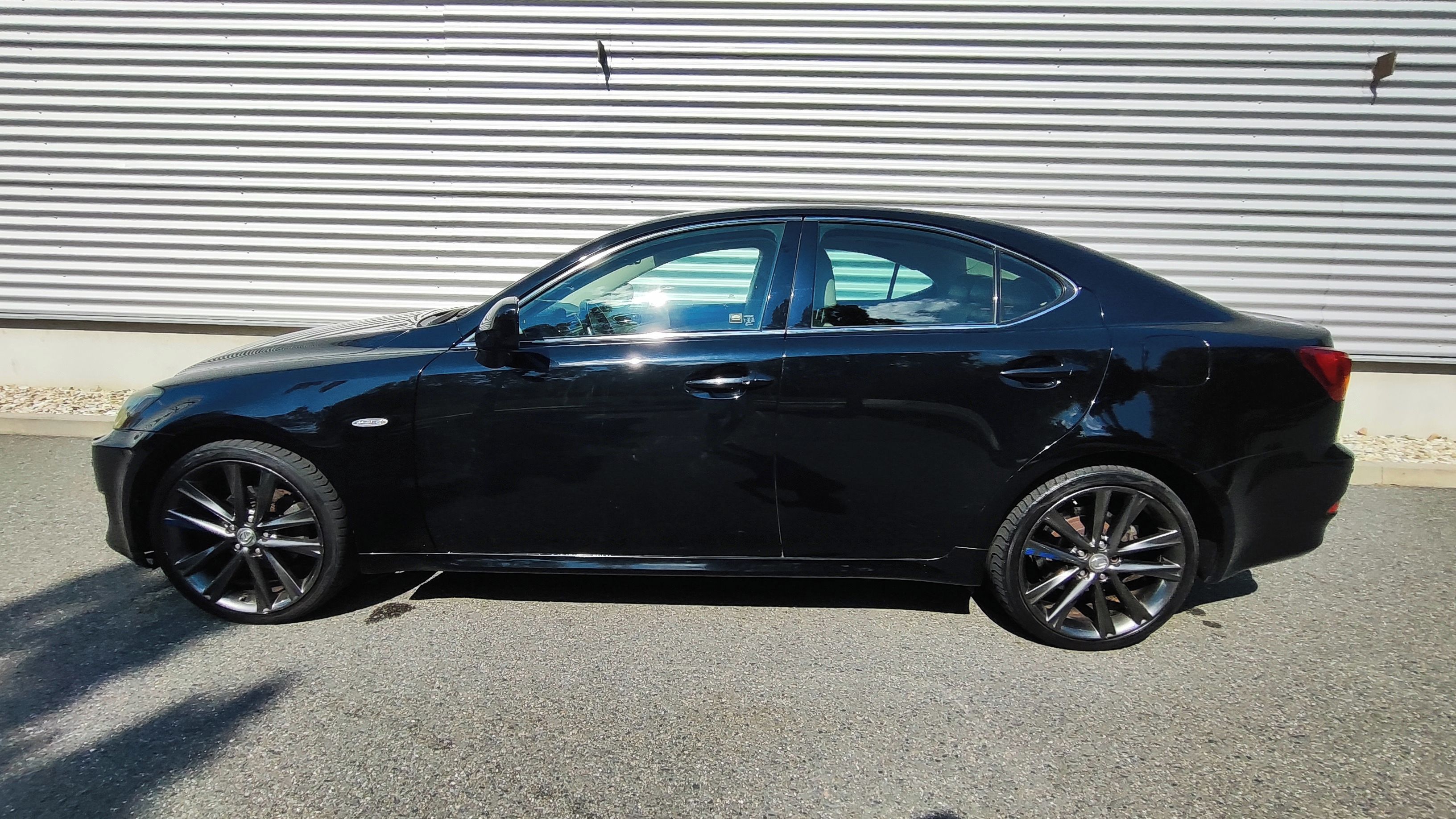 Lexus IS, 220d Business - fotka 2