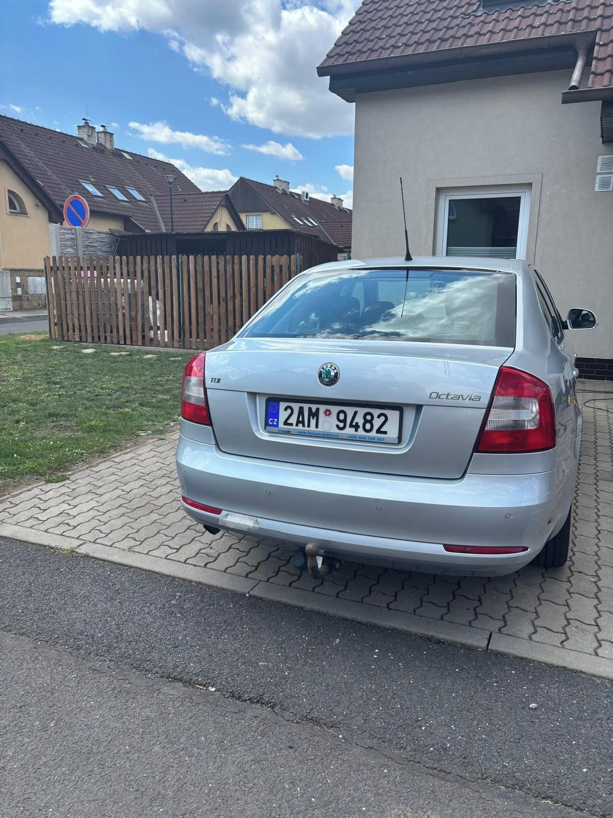 Škoda Octavia, ŠKODA OCTAVIA 1.6 tdi - fotka 6