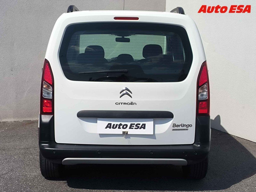 Citroën Berlingo, 1.6HDi,ČR,XTR,autoAC - fotka 5