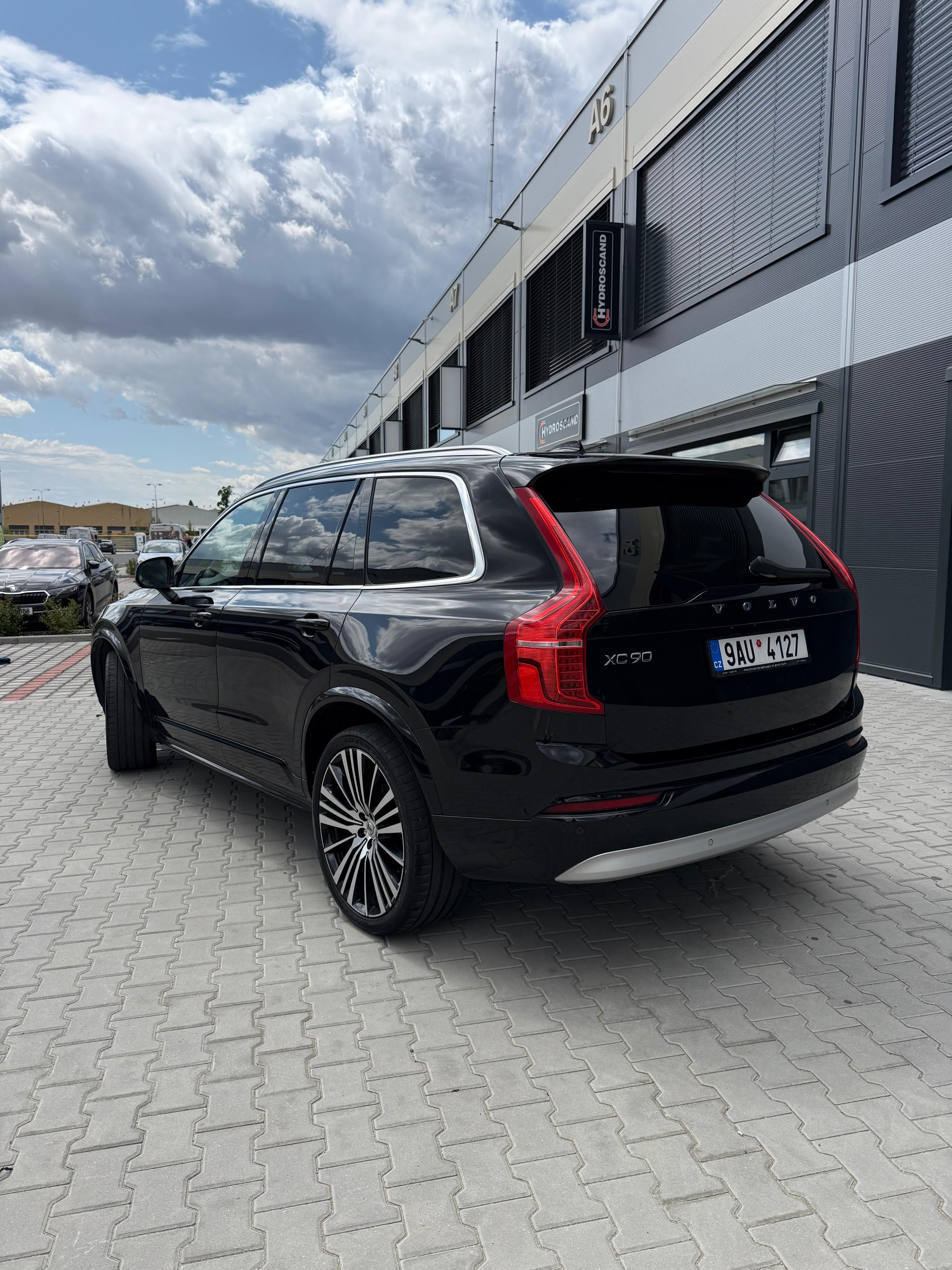 Volvo XC90 - fotka 6