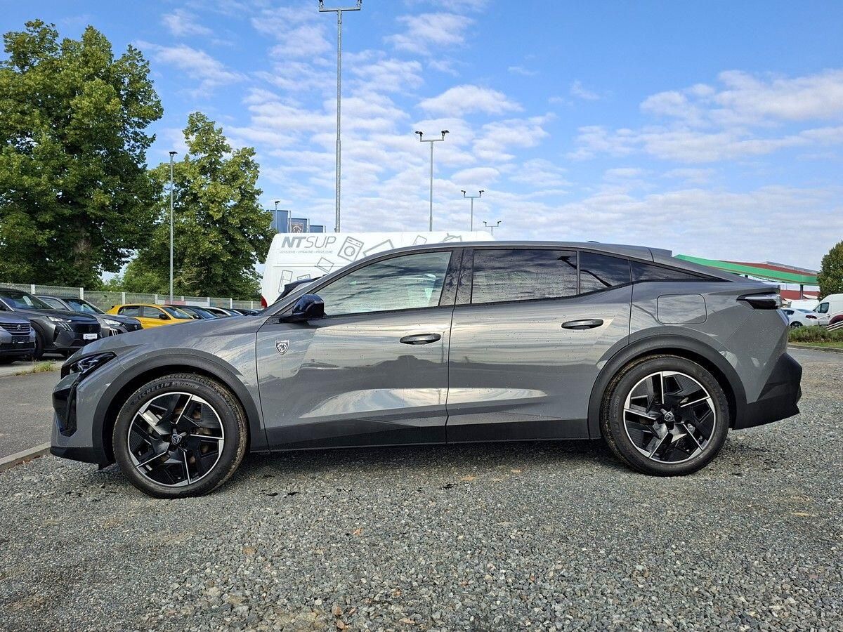 Peugeot 408, GT Plug-in HYBRID 225k e-EAT8 - fotka 4