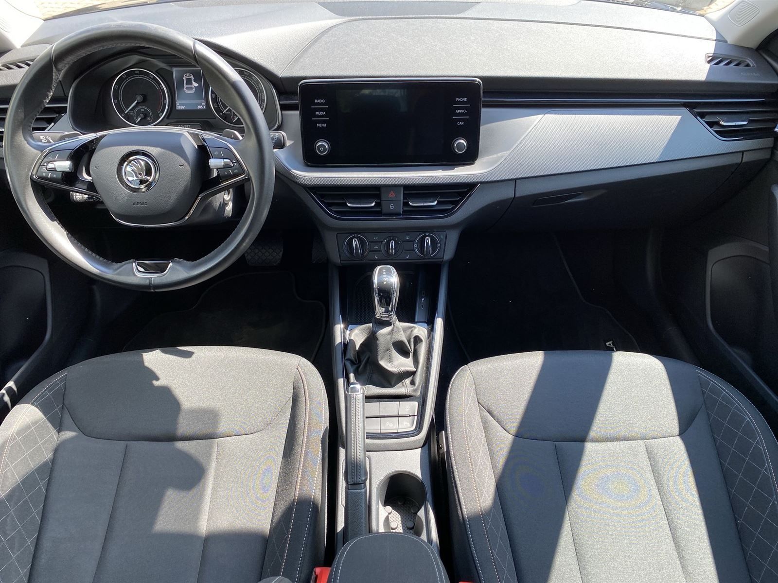 Škoda Scala, 1.5 TSI DSG Ambition - fotka 5