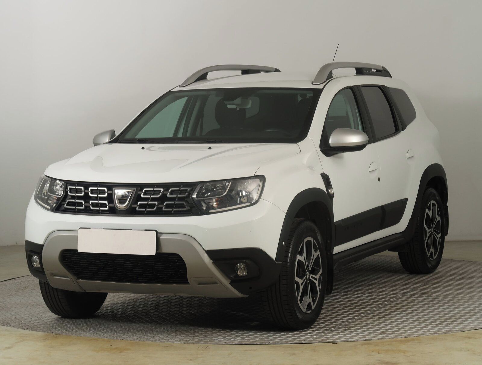 Dacia Duster, 1.6 SCe, LPG, Navi, Tempomat - fotka 2