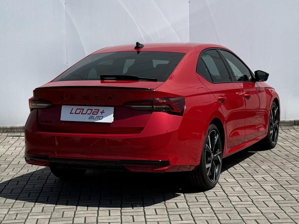 Škoda Octavia, 1.5 TSI 110 kW - fotka 2